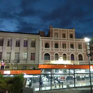  Auberge de jeunesse Mediodia Équateur