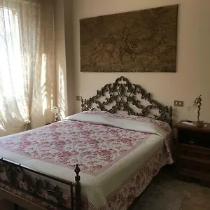 la-lanterna-di-lida-e-beppe.it-tuscanyhotel.com/